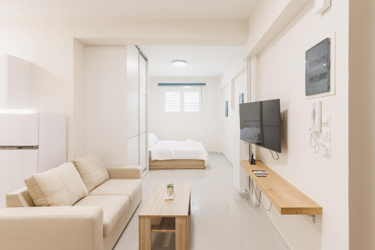 Fully Renovated Luxurious Semi-Basement Studio 雅典 外观 照片