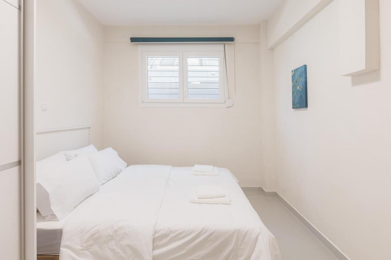 Fully Renovated Luxurious Semi-Basement Studio 雅典 外观 照片